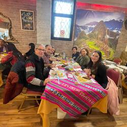 Almuerzo en restaurante peruano 🇵🇪