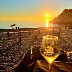 Aperitif und Znacht direkt am Strand ...