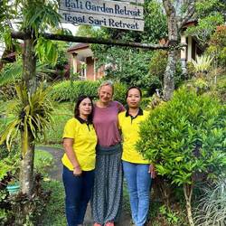 Sinta & Made (Lächeln auf Fotos ist nicht so ihrs 🤣)