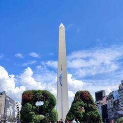 Obelisco, Plaza de la República