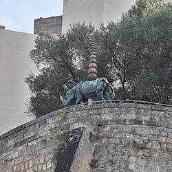 La persistenza degli opposti