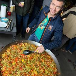 90cm Paella!