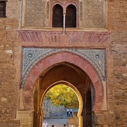 Tor aus der Medina in die Stadt