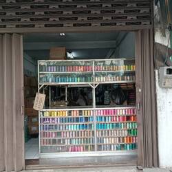 A shop for sewing thread only 😎