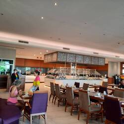 Morgens beim Frühstück