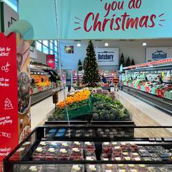 However you do Christmas... wieso nicht mit frischen lokalen Erdbeeren?