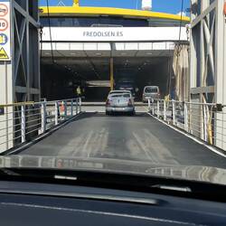 Auffahrt auf die Fähre