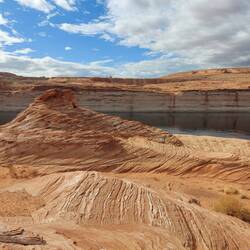 Lake Powell von unten