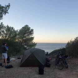 En sortant de la tente le matin