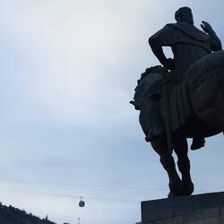 Statua di re Vakhtang Gorgasali