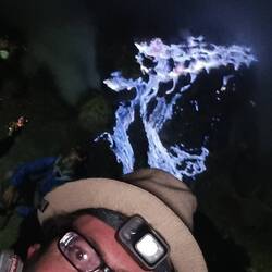 Me, my gasmask and the blue flames 🤩