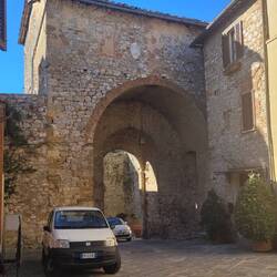Montefollonico streets