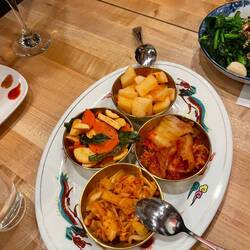 Kimchi sampler
