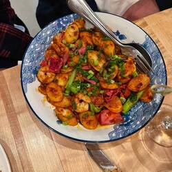 Rice cakes with shrimp