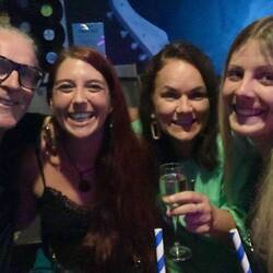 Met wonderful people who invited us to stay with them 😍