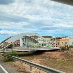 Ankunft in Puçol. Neue Brücke