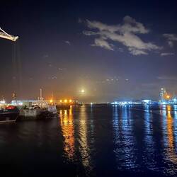 Full moon at Waterfront