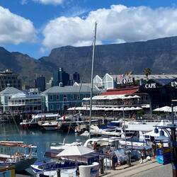 V&A Waterfront & Table Mountain