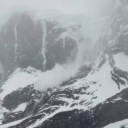 Rockfall at the Glacier
