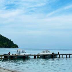 Die Boote werden schon für die Rückfahrt morgen vorbereitet/geputzt