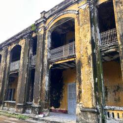 side building... sugfering from water and humidity damage