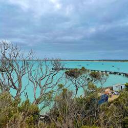 Ausblick auf die Rivoli Bucht 🏖️