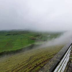 Dann tatsächlich: im Nichts taucht plötzlich etwas auf