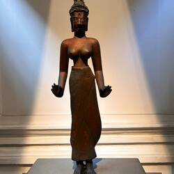 Laksmindra-Lokesvara