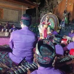 The ballet of Bimaniu