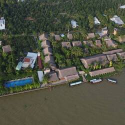 Unsere Lodge von oben