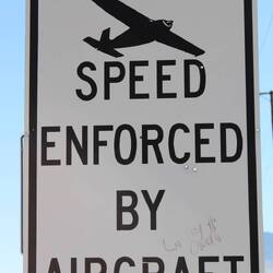 Ich hab mit den Einschusslöchern nichts zu tun, ehrlich!