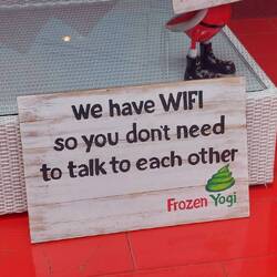 Sign on the door of a cafe in Ubud (Bali)
