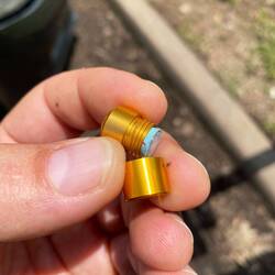 Ein winziger, magnetischer Geocache.