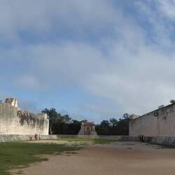 Chichen Itza : The Grand Ball Court