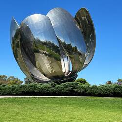 Floralis Genérica