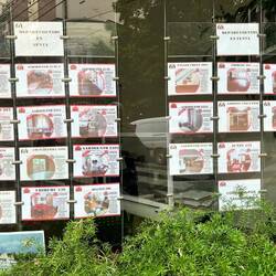 Haus- und Wohnungsannoncen