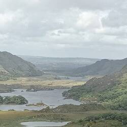 Great view from the top, the splendeur of Irish scenery!