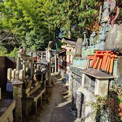 Met allemaal beeldjes