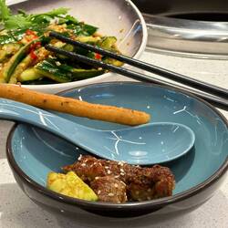 Beim Gurkebsalat stoße ich direkt an meine Schärfegrenze 🥵