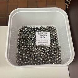 Schwarze Tahitiperlen