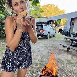 Brett told me to look like i was enjoying it more 🤣🤣. I tried my best