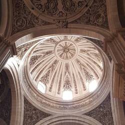 Tolle Decke in der Basilika de Granada