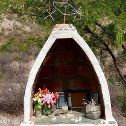 Shrines for road-killed cyclists 😟