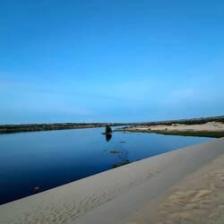 Zweiter Aussichtspunkt: See umgeben von Dünen