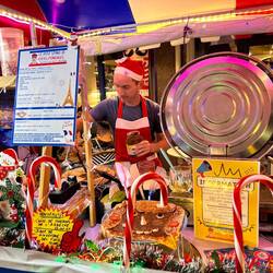 süsser Crepestand mit leicht überforderten Verkäufer 🤪