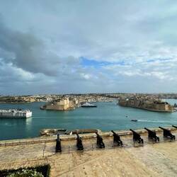 I salwa honorowa na pożegnanie!