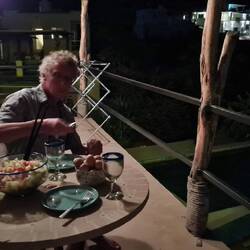 Abendessen auf dem Balkon