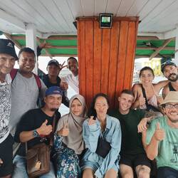 Our amazing group on the boat with the crew! Awesome, every single person! 🥰