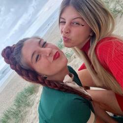 Oh what a difference a shower and a place you know you'll rest your head on can make 🫶