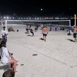 Rios Fußball-Götter beim Volleyball